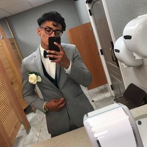 Meet your Posher, Tito